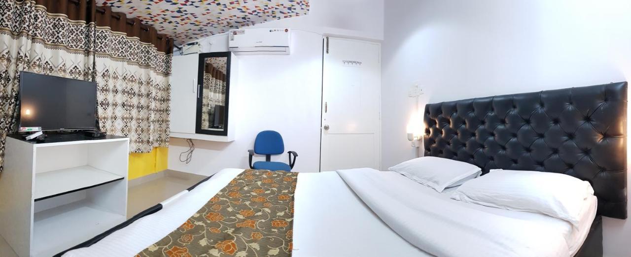 Dona Paula Classic Hotel Panaji Exteriör bild